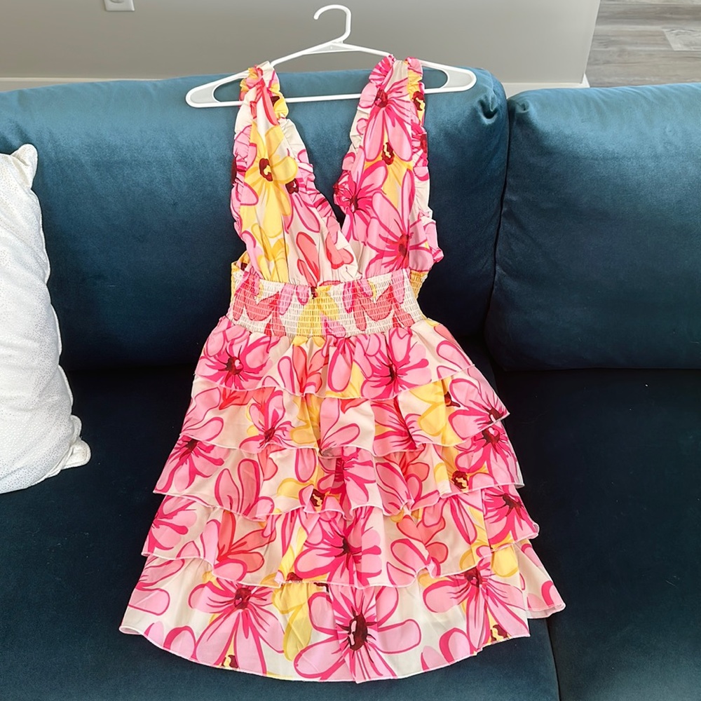 NWOT Fabulous Spring Dress — pink and yellow